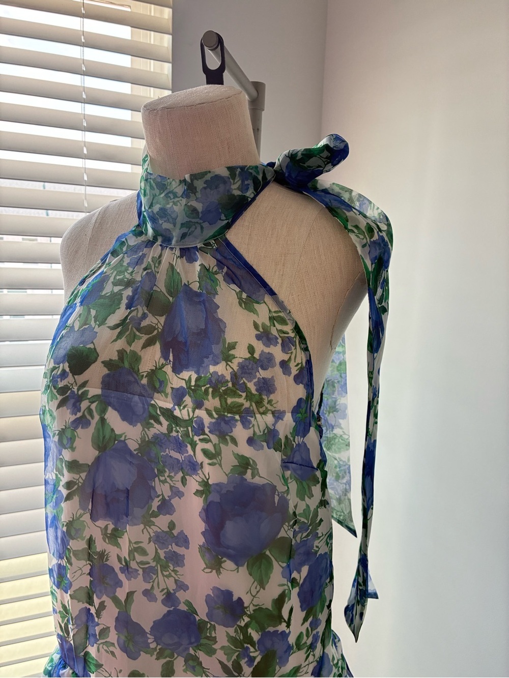 NWT BHLDN Anthropologie Kendall High Neck Scarf Floral Organza Maxi Dress - Picture 4 of 17